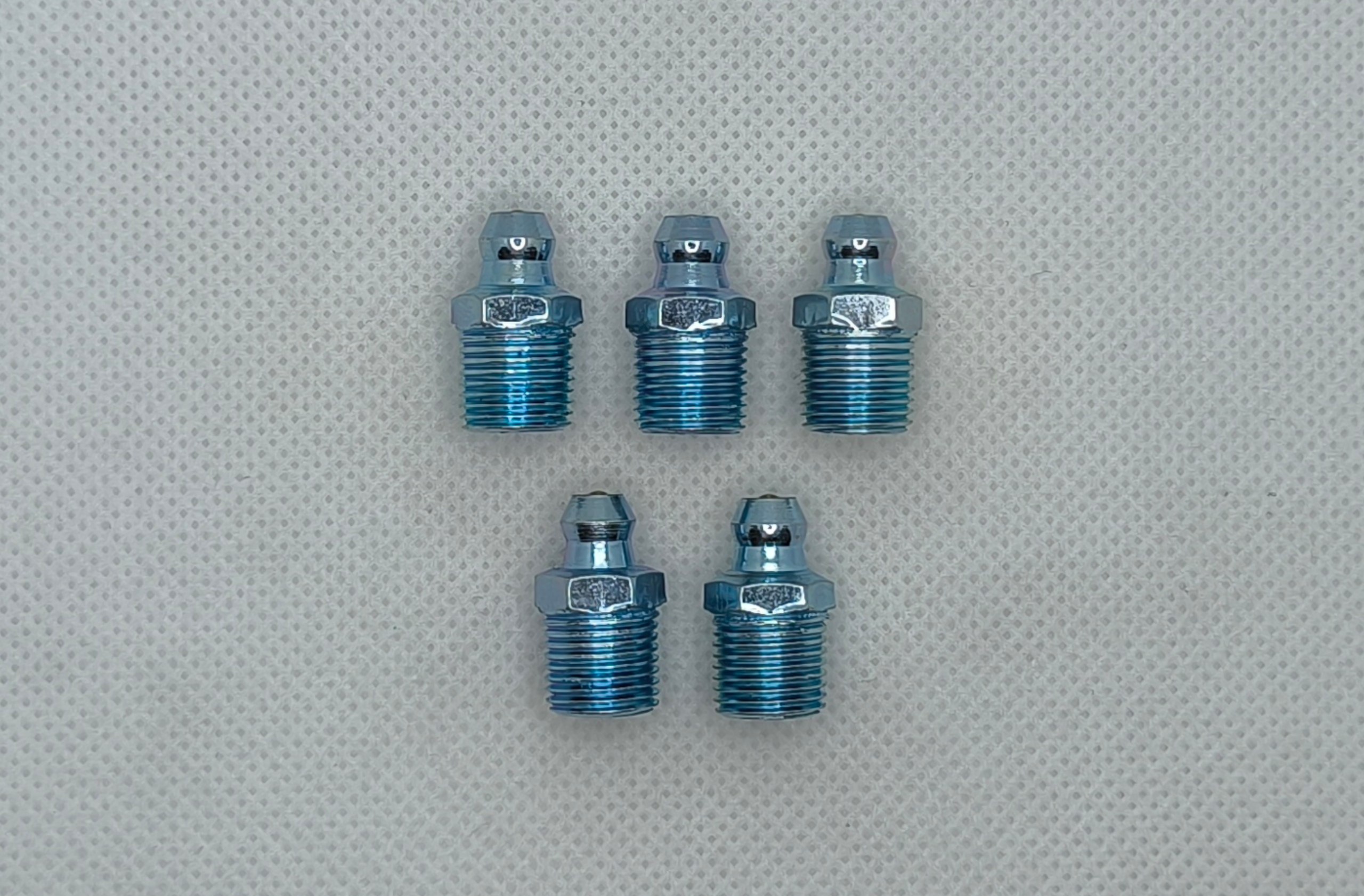 Комплект прямых пресс-масленок М8 Ц6 10 шт. Комплект прямых пресс-масленок М8 Ц6 10 шт.